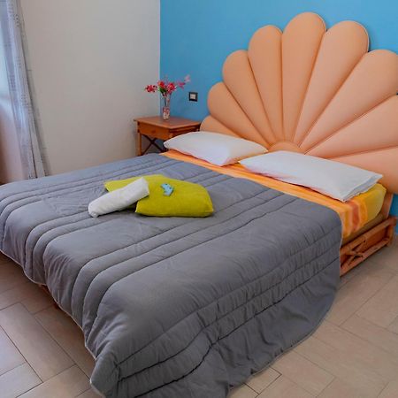 Mare Nostrum - Beachfront House - Sant'Angelo Ischia Bagian luar foto